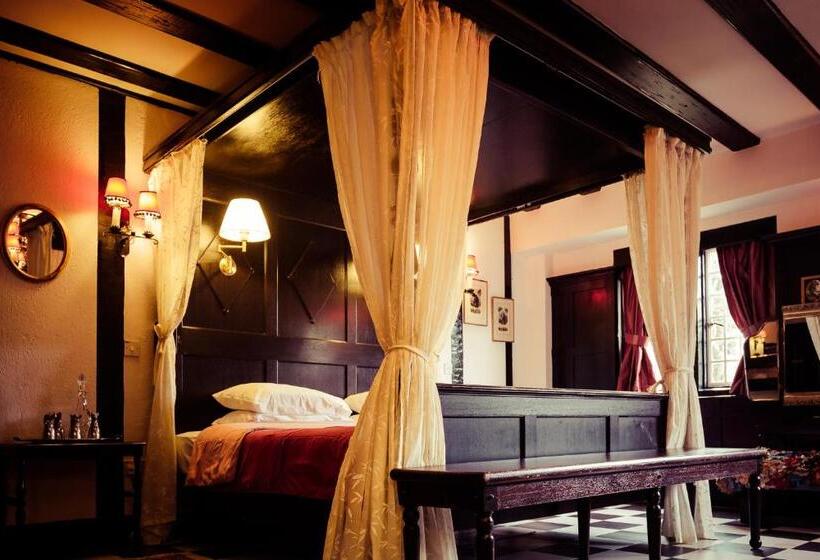 جناح, Smokehouse Hotel Cameron Highlands