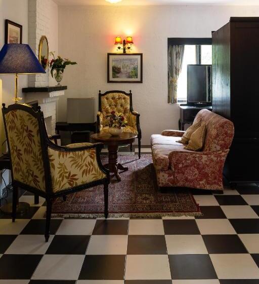 جناح عائلي, Smokehouse Hotel Cameron Highlands