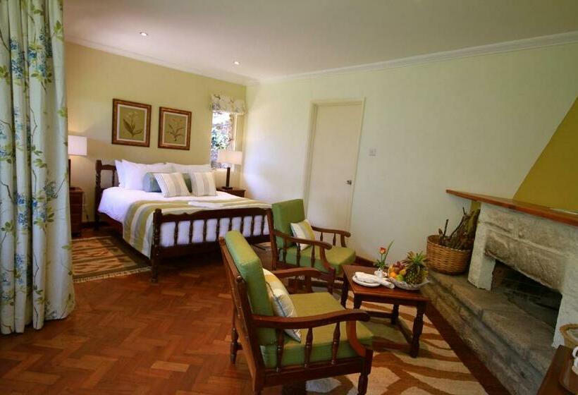 اتاق استاندارد, The Aberdare Country Club