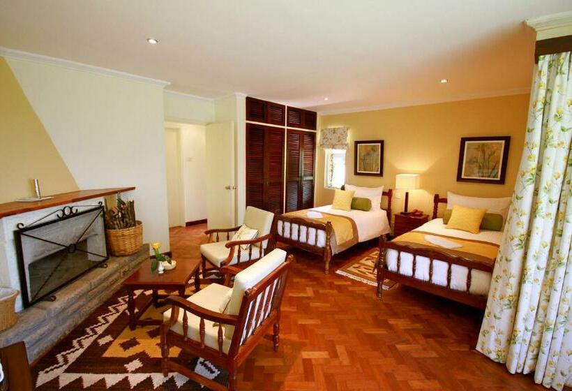 اتاق استاندارد, The Aberdare Country Club