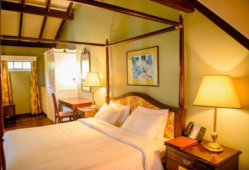استودیوی استاندارد, Windsor Golf Hotel & Country Club