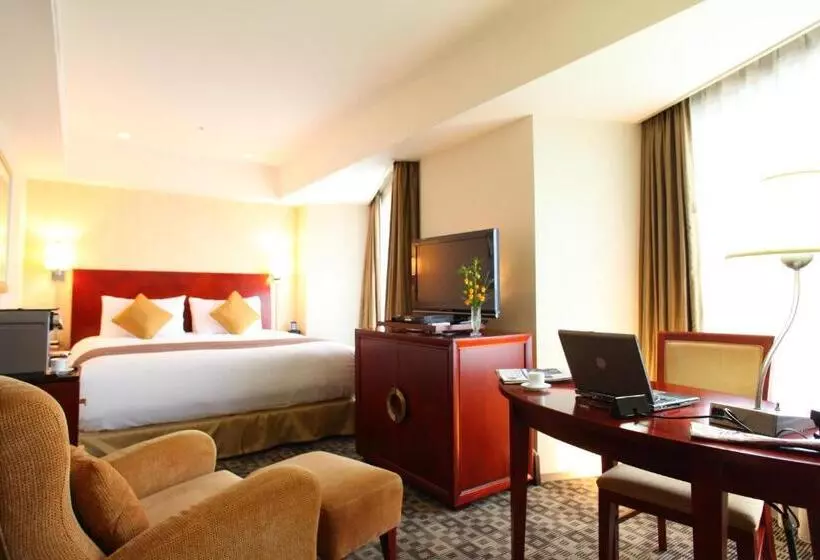 Bisneshuone, International Resort Hotel Yurakujo