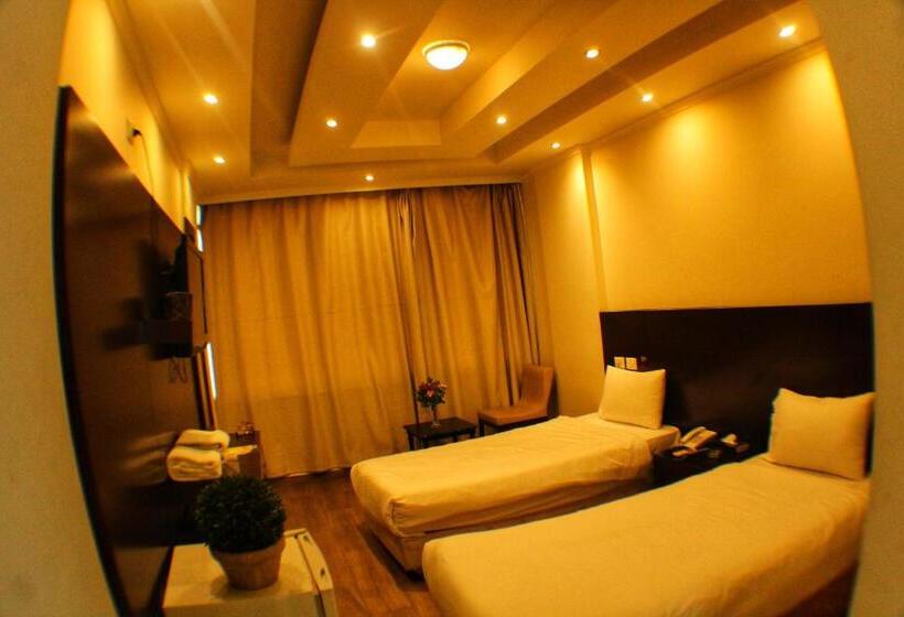 غرفة قياسية, Le Marly