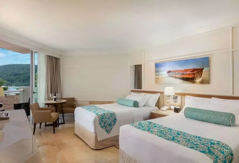 اتاق سوپریور با چشمانداز دریا و بالکن, Moon Palace Jamaica All Inclusive