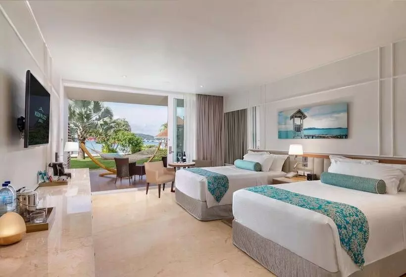 سوییت سوپریور با چشمانداز دریا, Moon Palace Jamaica All Inclusive