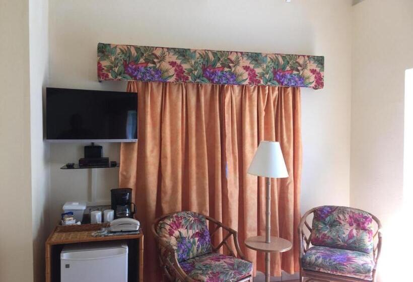 اتاق استاندارد با چشمانداز کوهستان, Timothy Beach Resort