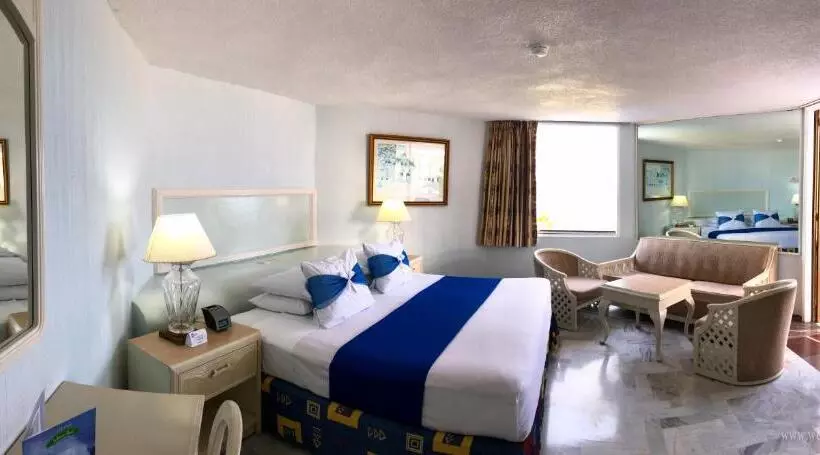 اتاق استاندارد با تخت بزرگ, Acapulco Malibu