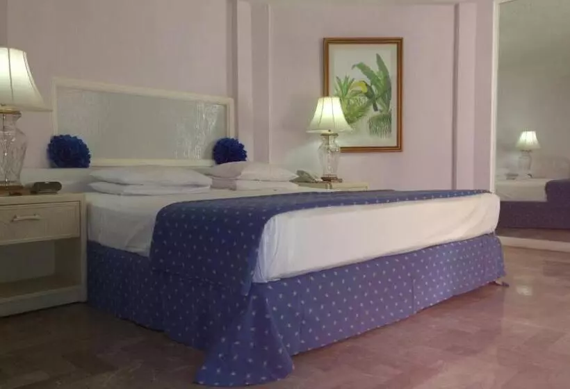 اتاق استاندارد با تخت بزرگ, Acapulco Malibu