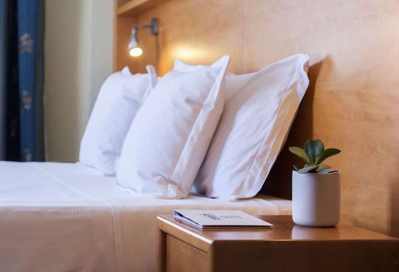 اتاق استاندارد با چشم‌انداز دریا, Alexandra