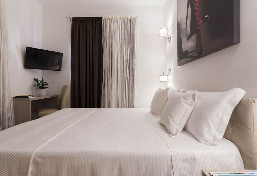 اتاق سوپریور, Alexandra