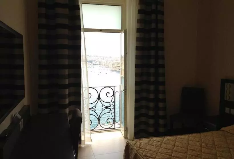 اتاق استاندارد با چشم‌انداز دریا, Grand Harbour