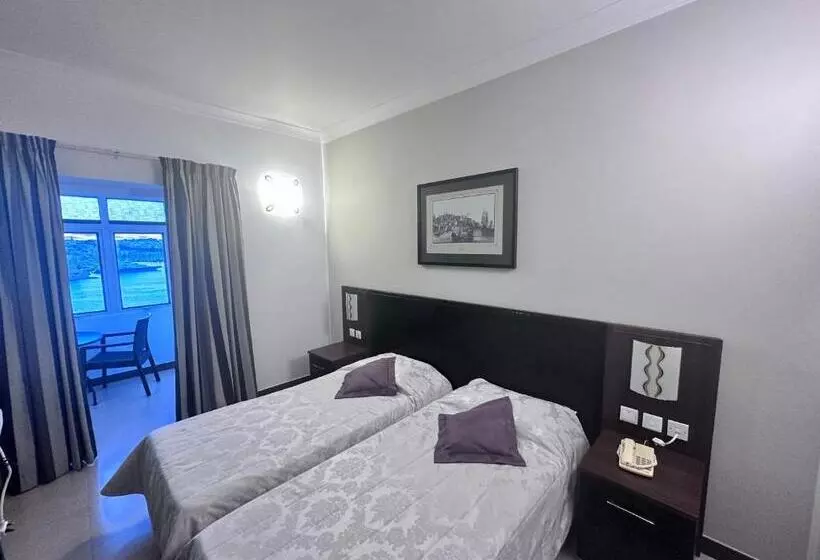 اتاق استاندارد با چشم‌انداز دریا, Grand Harbour