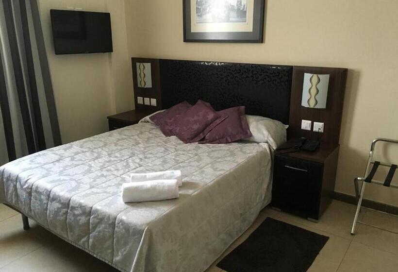 اتاق استاندارد با تراس و چشمانداز دریا, Grand Harbour