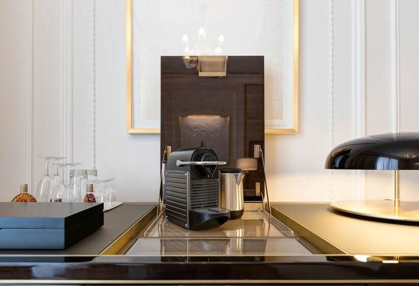 اتاق داخلی دلوکس, Hôtel De Paris Monte Carlo