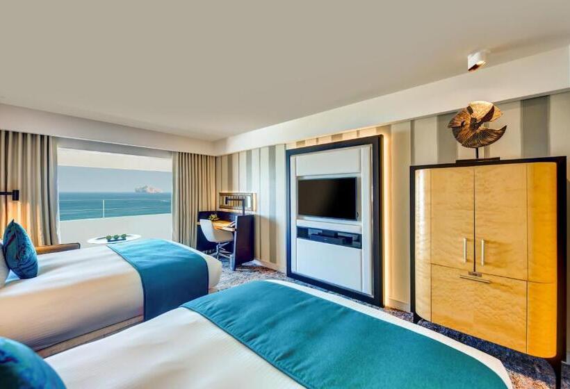 اتاق استاندارد با بالکن, Intercontinental Muscat, An Ihg