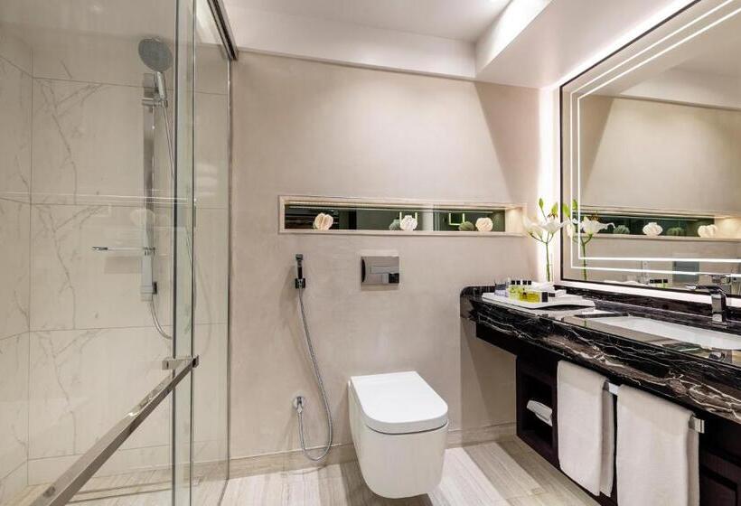 اتاق استاندارد با تخت بزرگ, Intercontinental Muscat, An Ihg