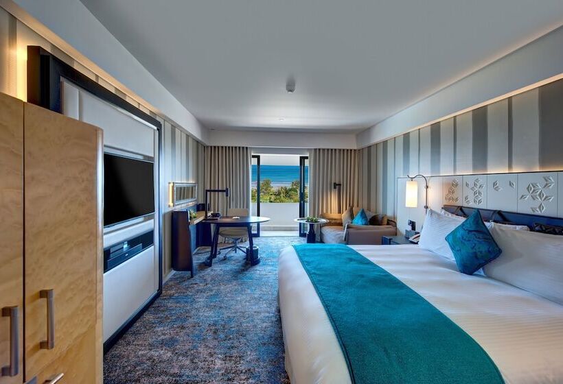 سوییت جونیور با چشم‌انداز دریا, Intercontinental Muscat, An Ihg