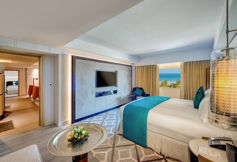 سوییت جونیور با چشمانداز دریا, Intercontinental Muscat, An Ihg