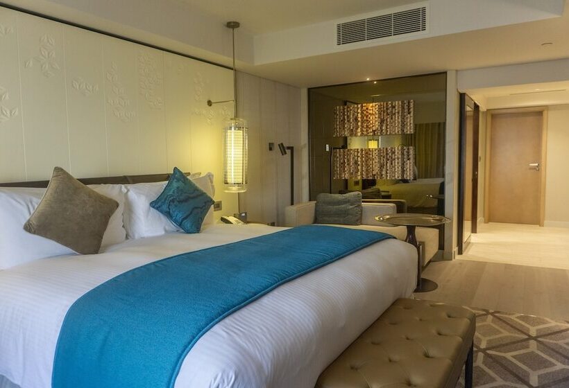 سوییت جونیور با چشمانداز دریا, Intercontinental Muscat, An Ihg