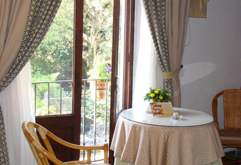 行政房间, Mansion Del Cupatitzio