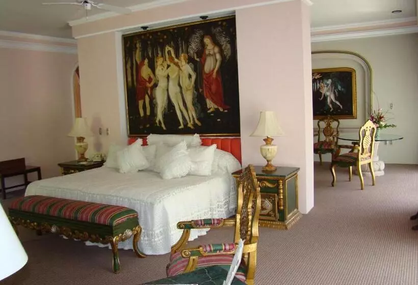 マスタースイートルーム, Mansion Del Cupatitzio