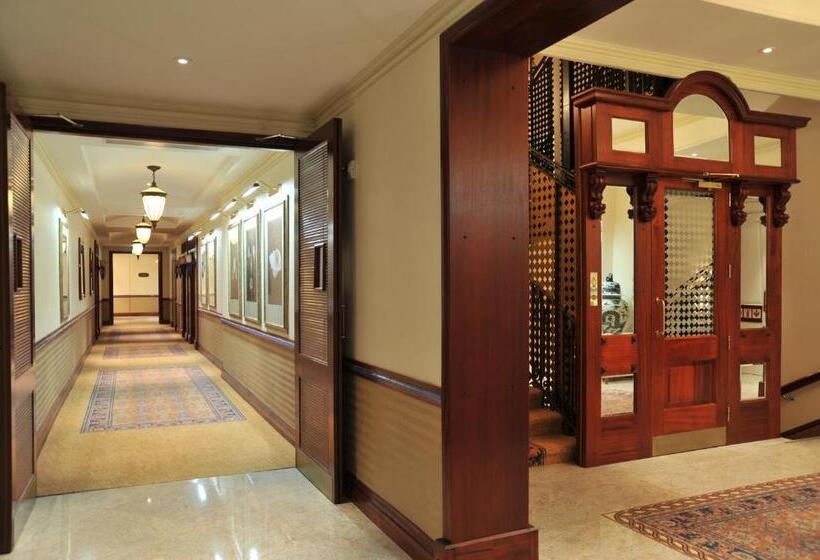 デラックスルーム, Polana Serena