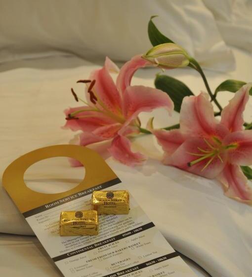 スタンダードルーム, Polana Serena