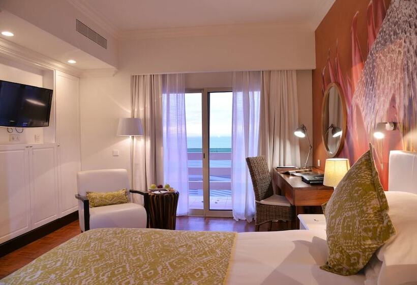 スタンダードルーム, Polana Serena