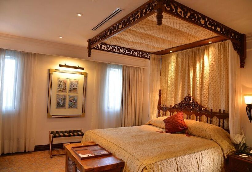 デラックスルーム, Polana Serena