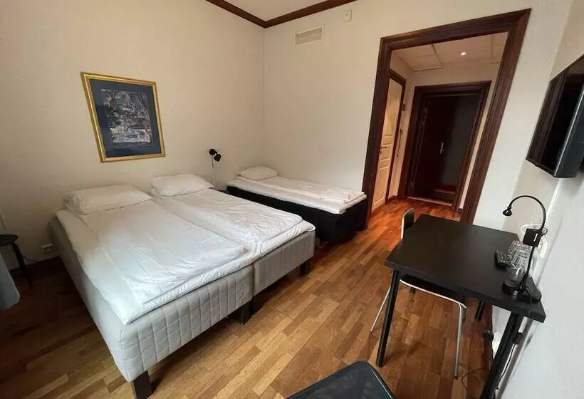 اتاق استاندارد سه نفره, P Hotels Oslo