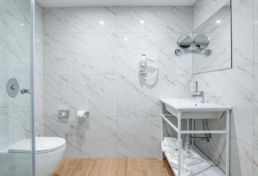 اتاق استاندارد با چشمانداز شهر, Seaview Hotel Adults Only 16 Plus