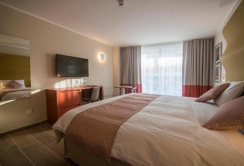 اتاق سوپریور با چشمانداز جانبی دریا, Seaview Hotel Adults Only 16 Plus