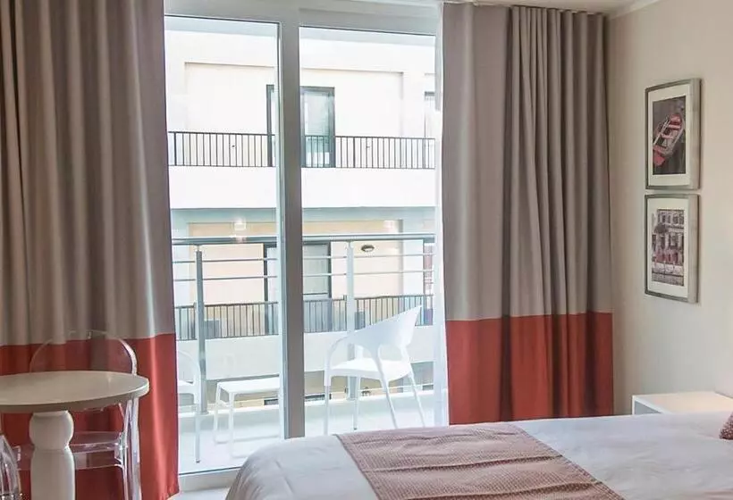 スタンダードトリプルルーム, Seaview Hotel   Adults Only 16 Plus