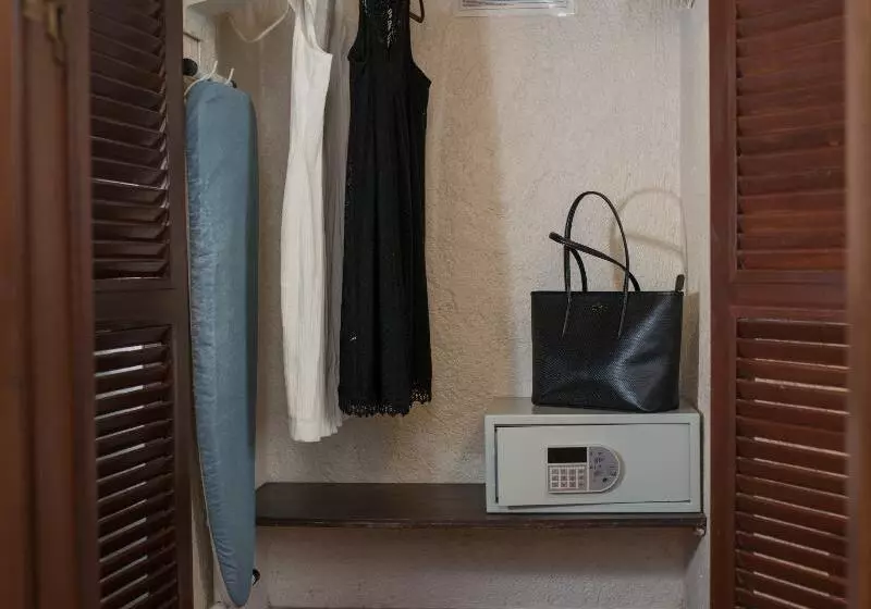 اتاق استاندارد با چشم‌انداز دریا, Suites Bahia