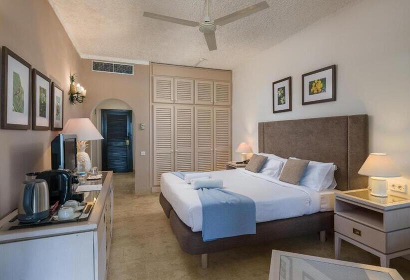 اتاق استاندارد سه نفره, Ta' Cenc & Spa