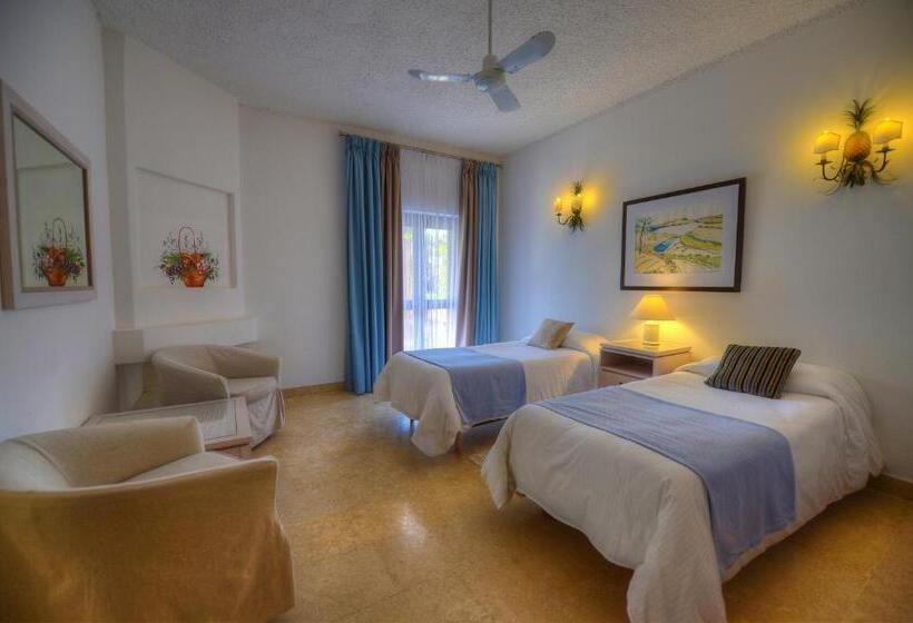 اتاق استاندارد سه نفره, Ta' Cenc & Spa