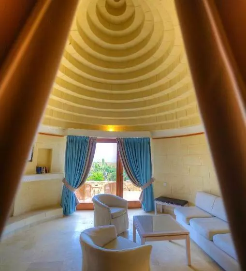 Bungalow Standard, Ta' Cenc & Spa