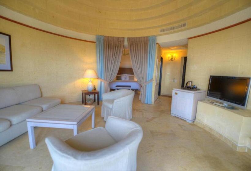 بانگلوی استاندارد, Ta' Cenc & Spa