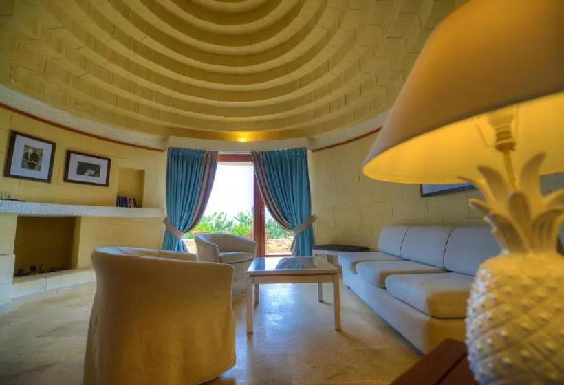 Bungalow Standard, Ta' Cenc & Spa