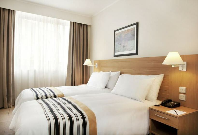 اتاق استاندارد, The Preluna