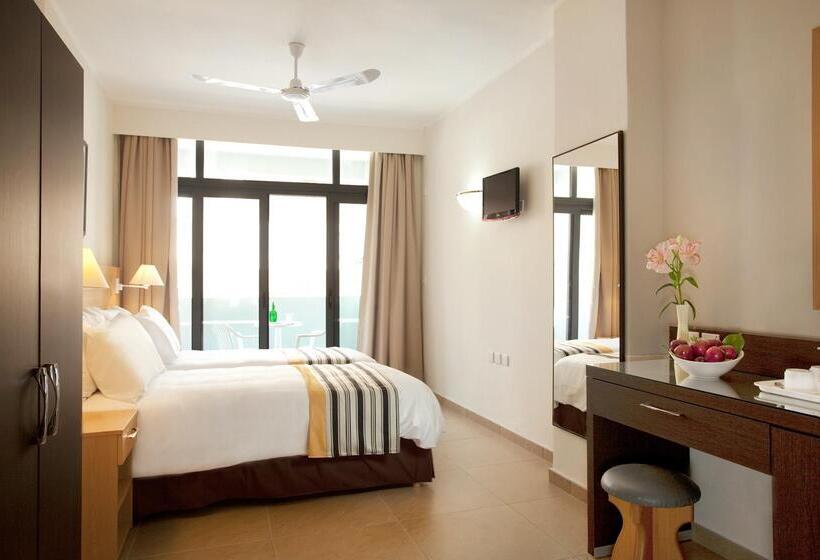 اتاق استاندارد یک تخته با بالکن, The Preluna