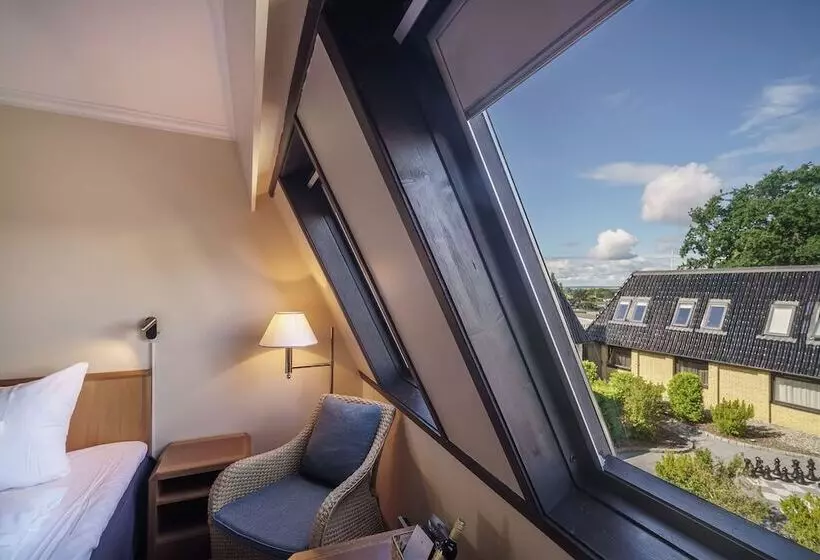 スタンダードシングルルーム, Refsnes Gods   By Classic Norway Hotels
