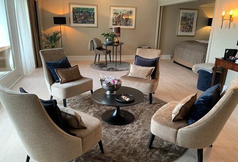 Люкс, Refsnes Gods   By Classic Norway Hotels