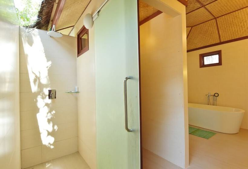 بانگلوی استاندارد, Thulhagiri Island Resort & Spa