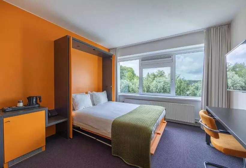 Standard Yhden Hengen Huone Merinäkymä, Amrâth Airport Hotel Rotterdam