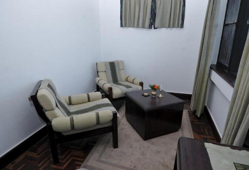 اتاق لوکس, Dhulikhel Mountain Resort