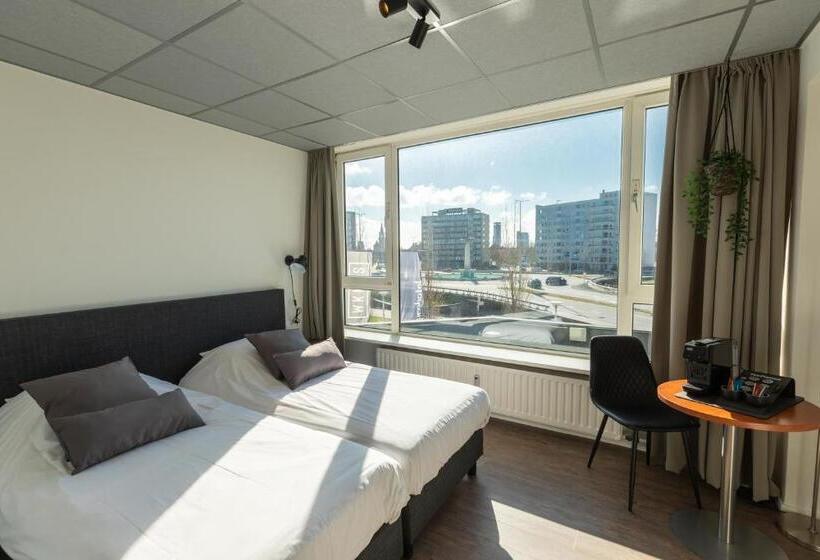 Номер Стандарт, Eurohotel