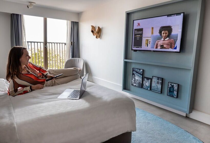 Люкс Клуб, Amsterdam Marriott