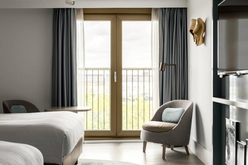 Люкс Клуб, Amsterdam Marriott