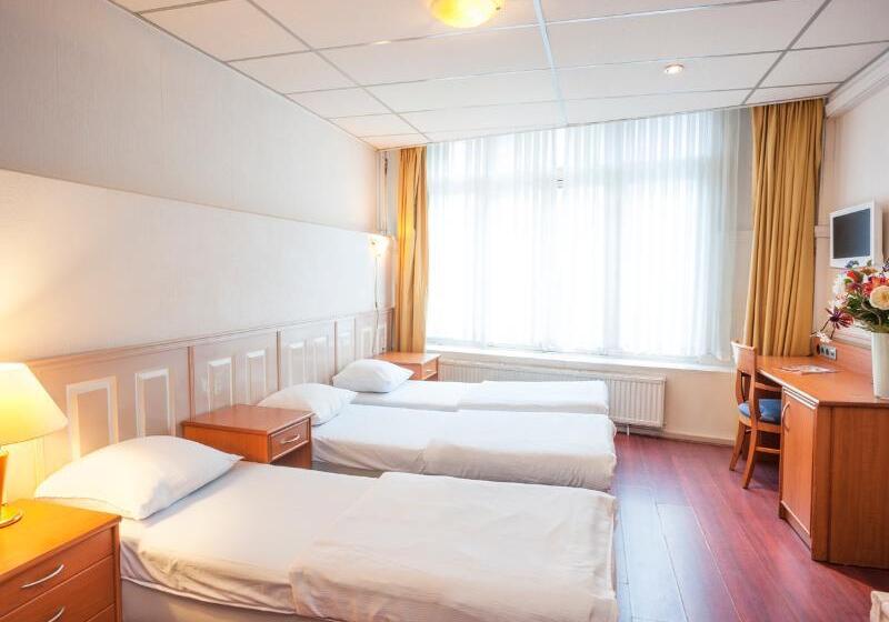 غرفة قياسية ثلاثية, Delta Hotel City Center